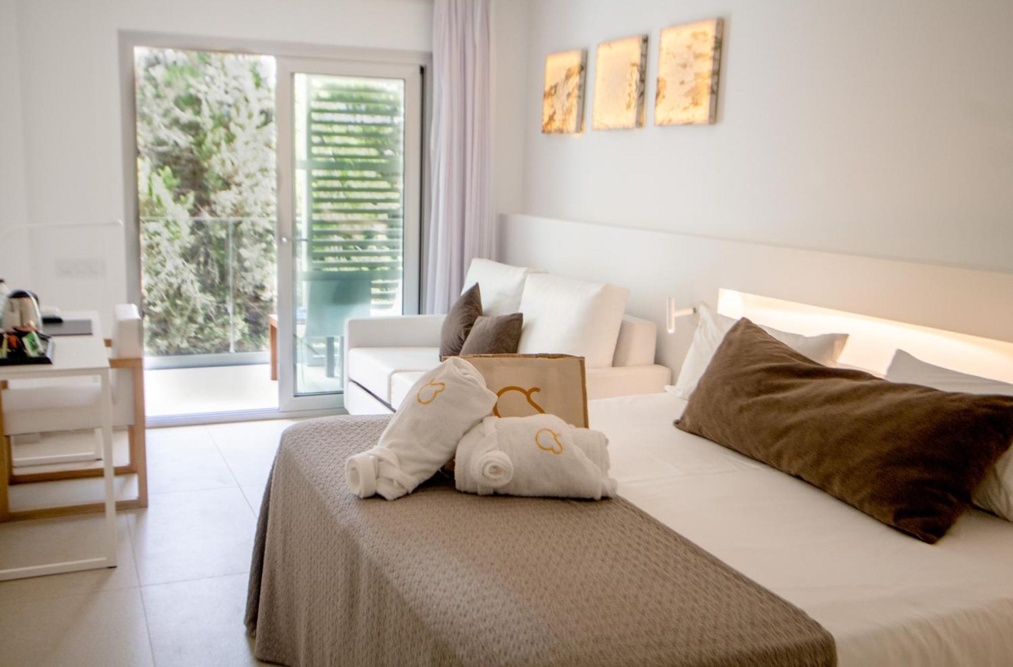 Hotel Cala Saona & Spa المظهر الخارجي الصورة